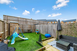 Photo 19- click for photo gallery